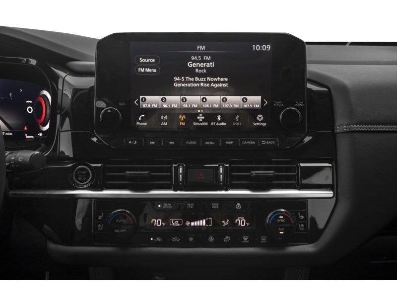 2023 Nissan Pathfinder Platinum 4WD Interior Shot 2