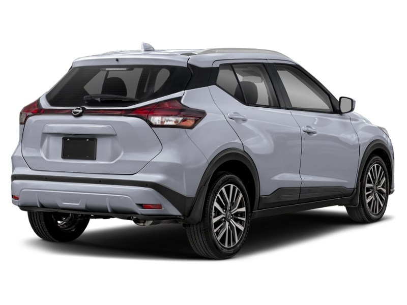 2024 Nissan Kicks SV FWD Exterior Shot 2