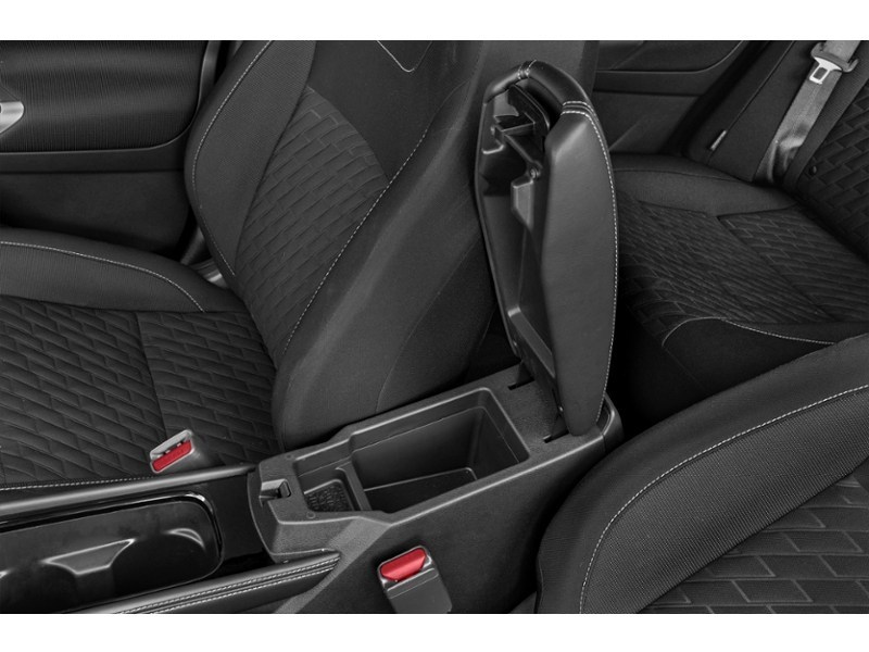 2024 Nissan Kicks SV FWD Interior Shot 7