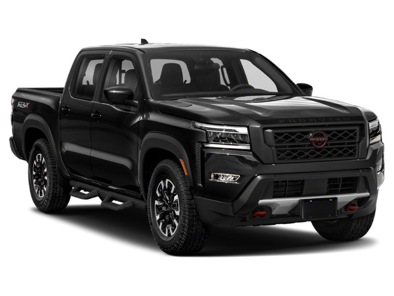 2024 Nissan Frontier Crew Cab 4x4 PRO-4X Exterior Shot 8