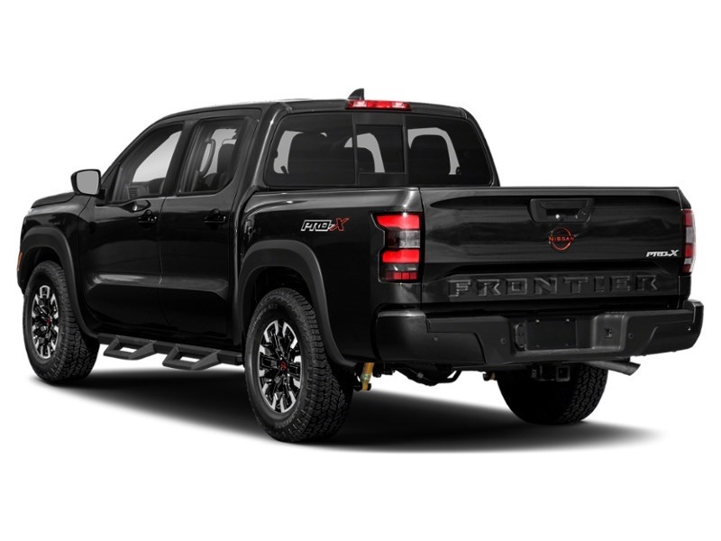 2024 Nissan Frontier Crew Cab 4x4 PRO-4X Exterior Shot 9