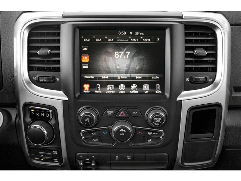2022 RAM 1500 Classic SLT 4x4 Crew Cab 5'7" Box Interior Shot 2