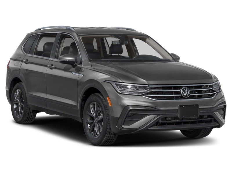 2022 Volkswagen Tiguan Comfortline 4MOTION Exterior Shot 8