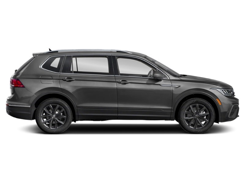 2024 Volkswagen Tiguan Comfortline 4MOTION Exterior Shot 10