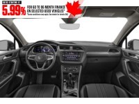 2022 Volkswagen Tiguan Comfortline 4MOTION Interior Shot 6