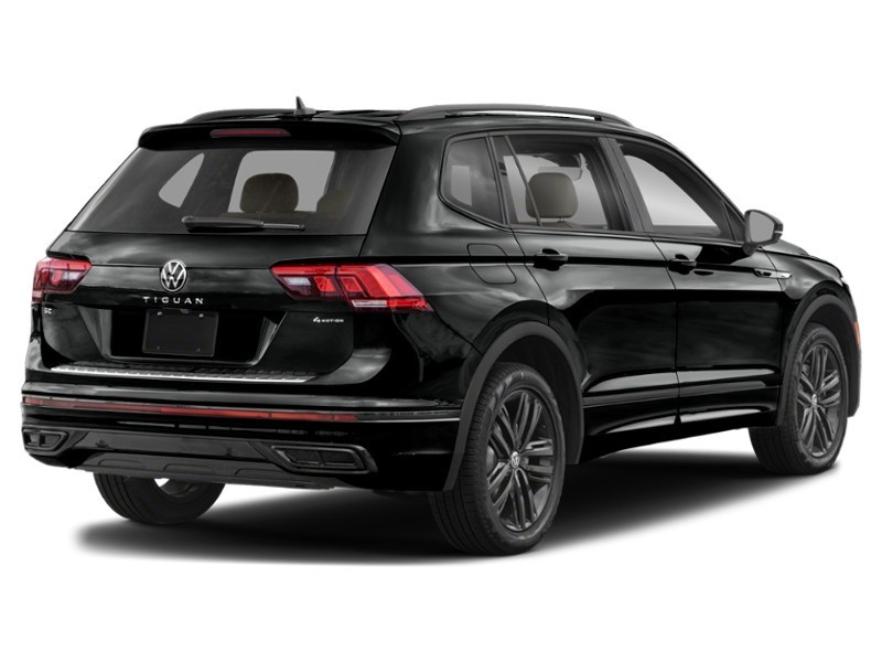 2024 Volkswagen Tiguan Comfortline R-Line Black Edition 4MOTION Exterior Shot 2