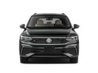 2023 Volkswagen Tiguan Comfortline R-Line Black Edition 4MOTION Exterior Shot 5