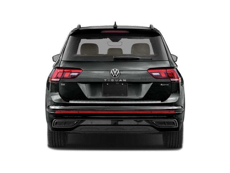 2023 Volkswagen Tiguan Comfortline R-Line Black Edition 4MOTION Exterior Shot 7