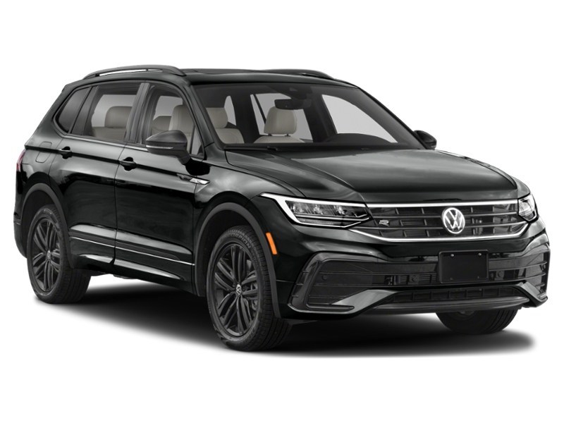 2024 Volkswagen Tiguan Comfortline R-Line Black Edition 4MOTION Exterior Shot 8