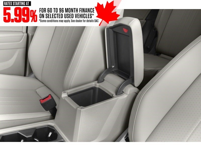 2022 Volkswagen Tiguan Comfortline R-Line Black Edition 4MOTION Interior Shot 7