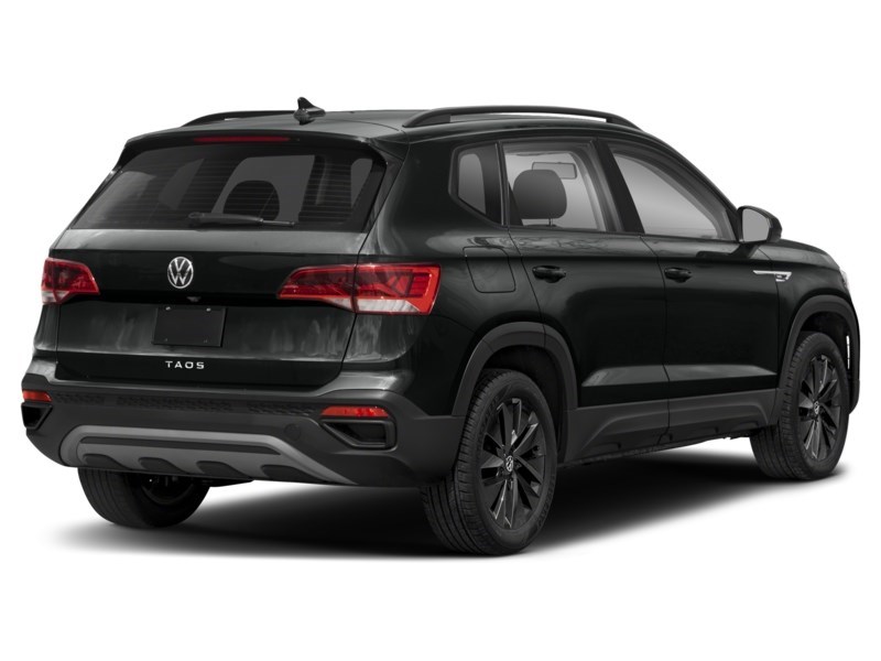 2022 Volkswagen Taos Trendline 4MOTION Exterior Shot 2