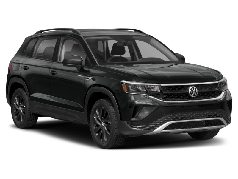 2022 Volkswagen Taos Trendline 4MOTION Exterior Shot 8