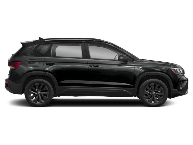 2022 Volkswagen Taos Trendline 4MOTION Exterior Shot 10