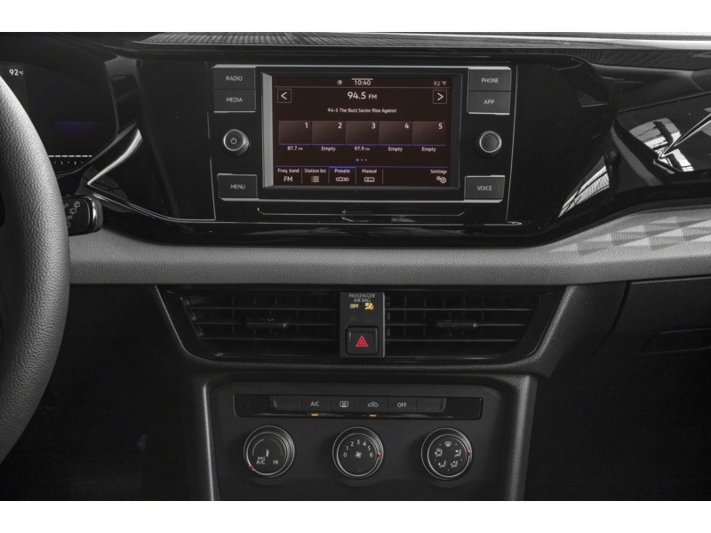 2022 Volkswagen Taos Trendline 4MOTION Interior Shot 2