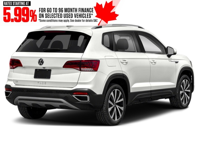2024 Volkswagen Taos Comfortline FWD Exterior Shot 2