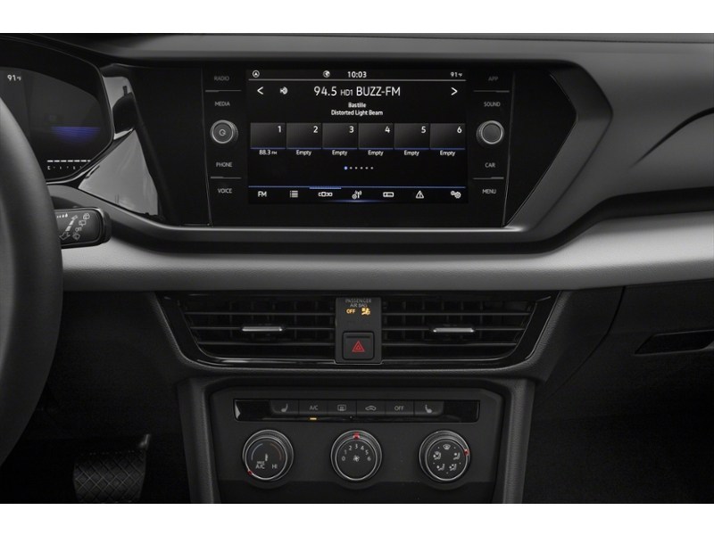2024 Volkswagen Taos Comfortline FWD Interior Shot 2
