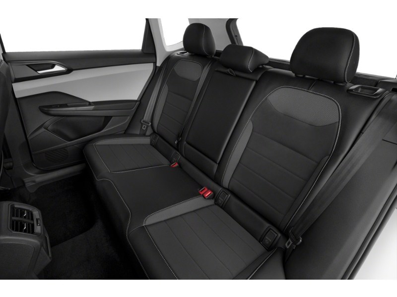 2024 Volkswagen Taos Comfortline FWD Interior Shot 5