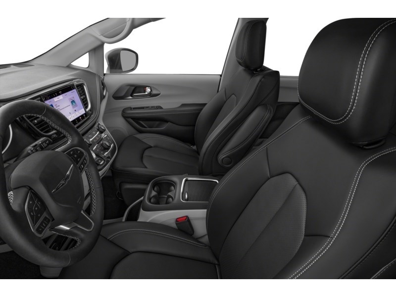 2024 Chrysler Pacifica Touring-L FWD Interior Shot 4