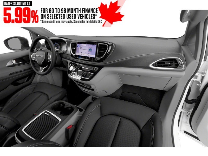 2023 Chrysler Pacifica Touring L FWD Interior Shot 1
