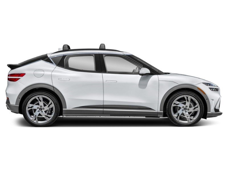 2023 Genesis GV60 Performance w/Navy Interior Exterior Shot 10