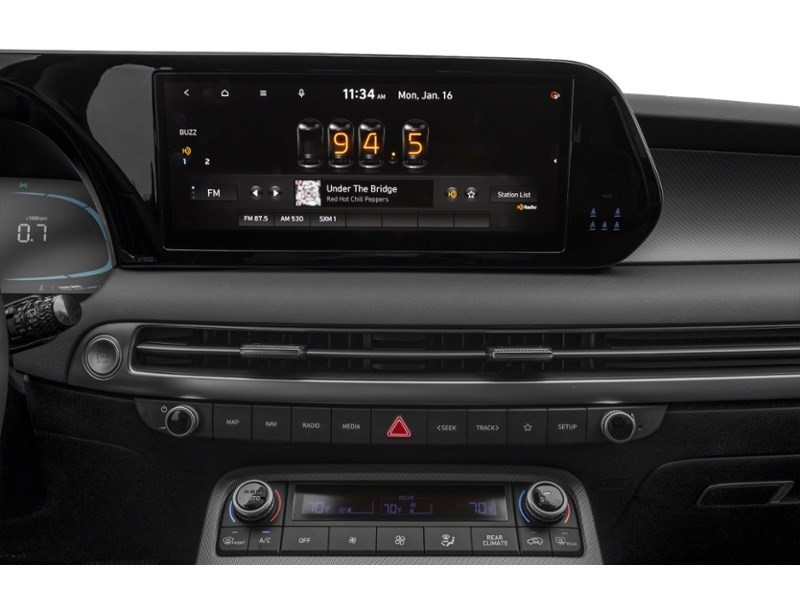 2025 Hyundai Palisade Urban 7-Passenger AWD Interior Shot 2