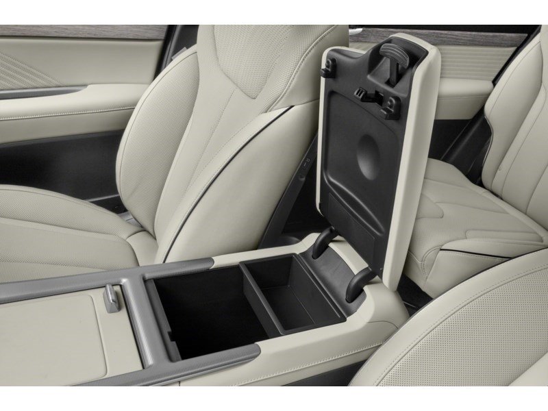 2024 Hyundai Palisade Ultimate Calligraphy 7-Passenger AWD Interior Shot 7