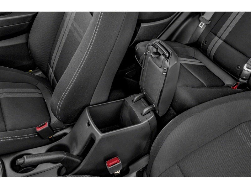 2023 Hyundai Venue Preferred IVT Interior Shot 7