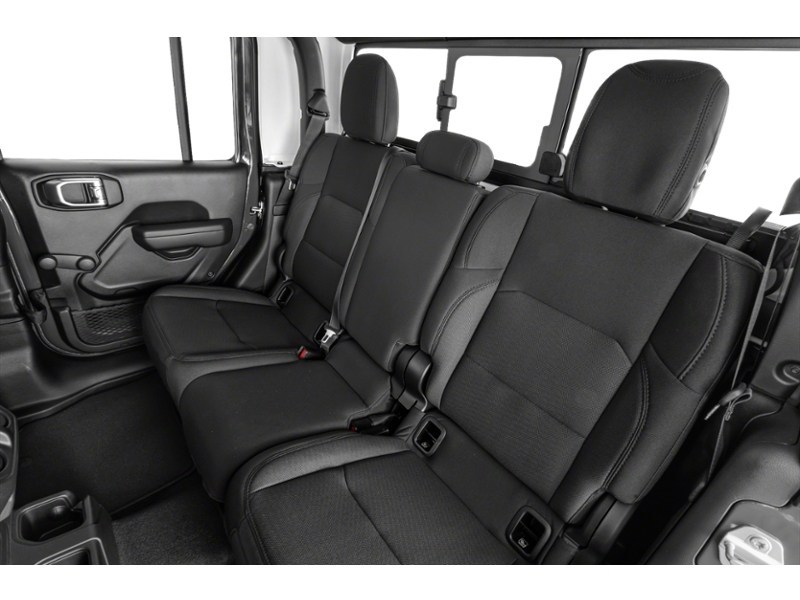 2022 Jeep Gladiator Sport S 4x4 Interior Shot 5