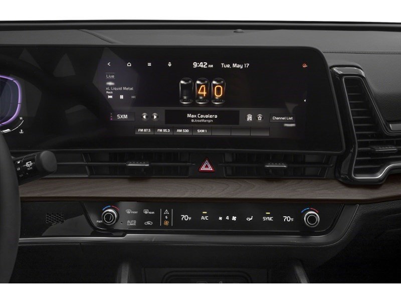 2023 Kia Sportage X-Line AWD Interior Shot 2