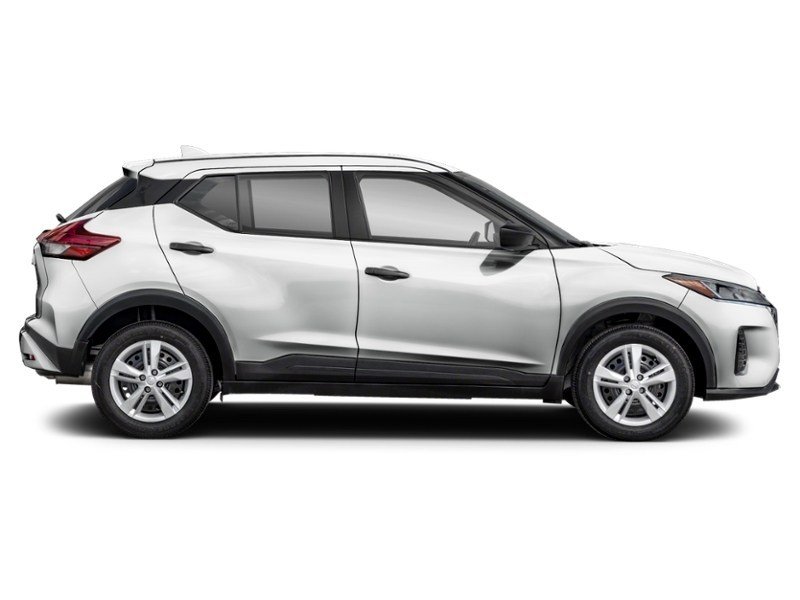 2022 Nissan Kicks S FWD Exterior Shot 10
