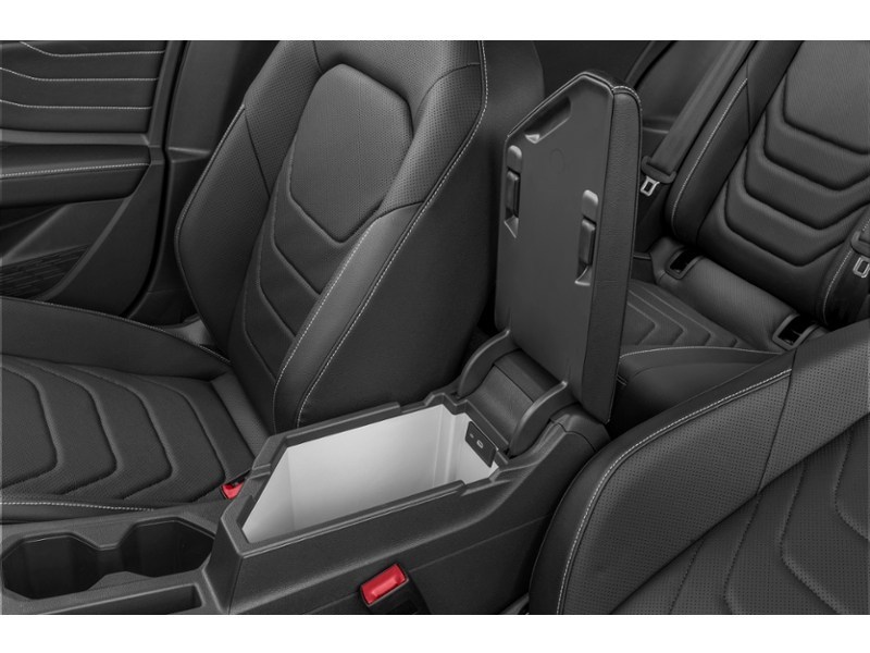 2023 Volkswagen Jetta Highline Auto Interior Shot 7
