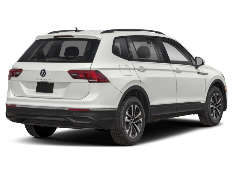 2024 Volkswagen Tiguan Trendline 4MOTION Exterior Shot 2