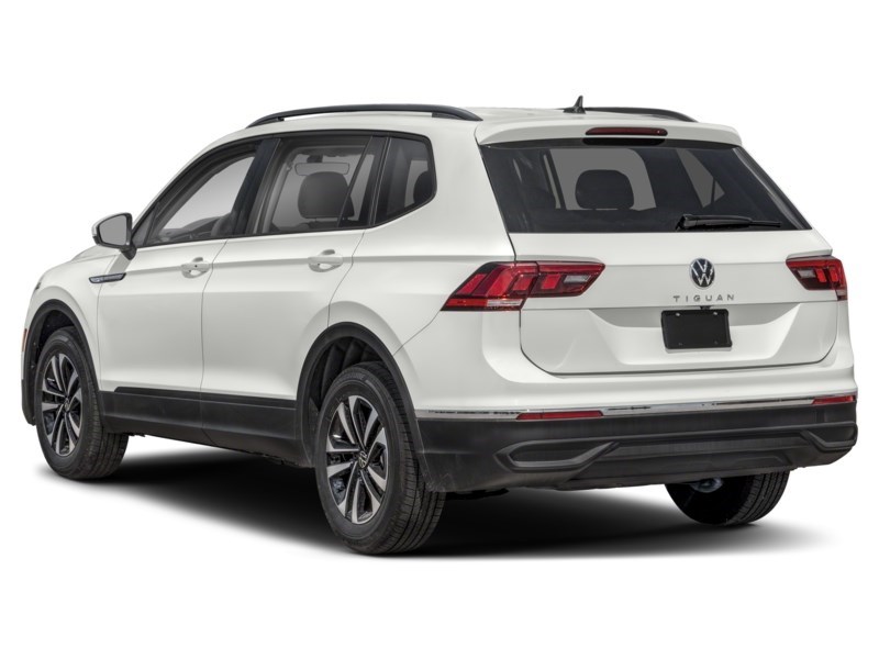 2024 Volkswagen Tiguan Trendline 4MOTION Exterior Shot 9