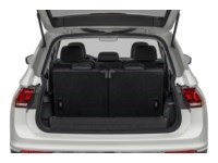 2024 Volkswagen Tiguan Trendline 4MOTION Exterior Shot 4