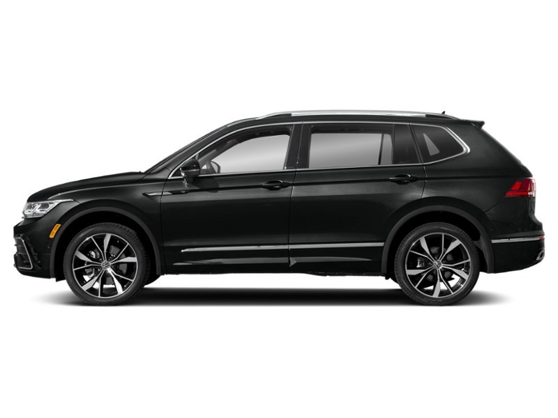 2024 Volkswagen Tiguan Highline R-Line 4MOTION Exterior Shot 6