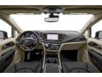 2026 Chrysler Pacifica Limited FWD Interior Shot 6