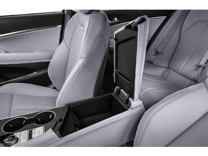 2026 Genesis G70 2.5T Prestige Interior Shot 7