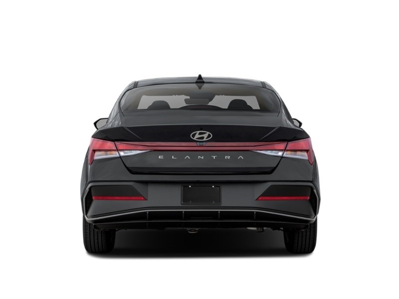 2024 Hyundai Elantra Preferred IVT Exterior Shot 7