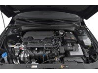 2024 Hyundai Elantra Preferred IVT Exterior Shot 3