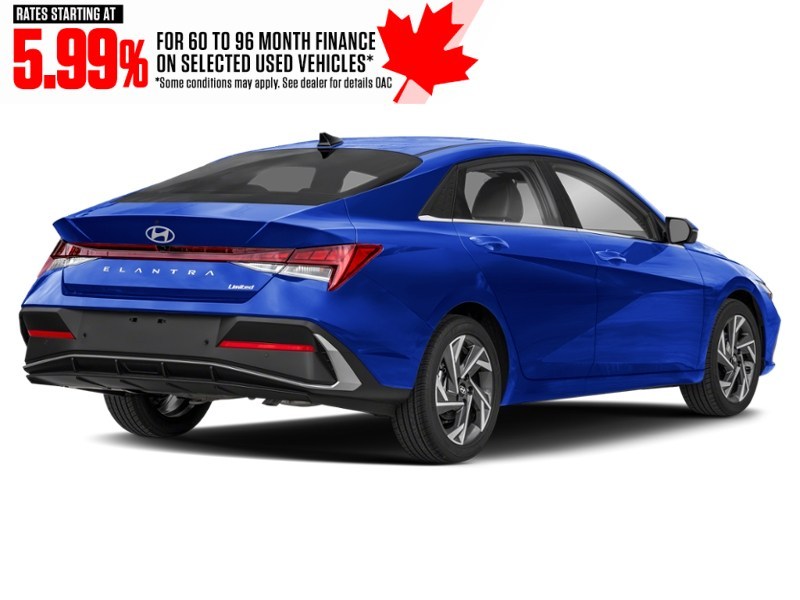2026 Hyundai Elantra Luxury IVT Exterior Shot 2