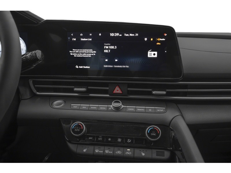 2025 Hyundai Elantra Luxury IVT w/Two-Tone Interior Interior Shot 2