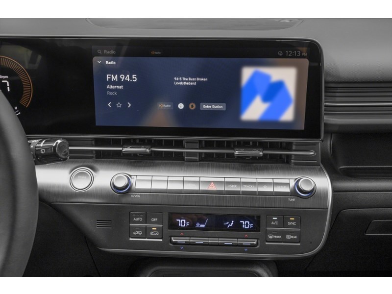 2024 Hyundai Kona 2.0L Preferred FWD Interior Shot 2