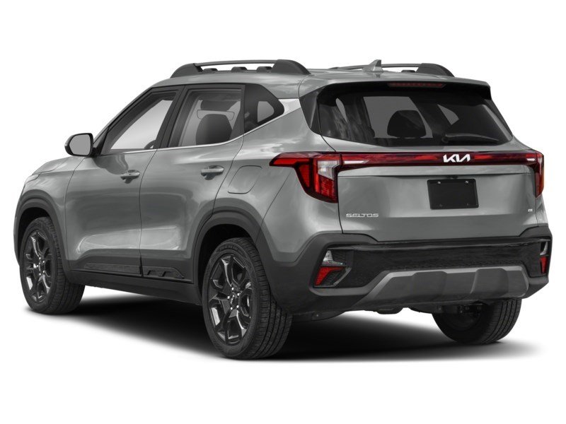 2026 Kia Seltos X-Line AWD Exterior Shot 9