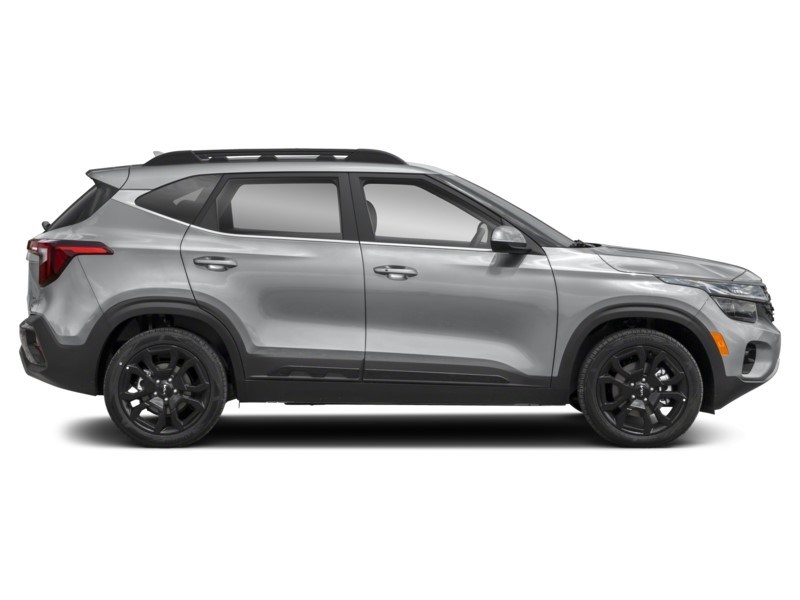 2026 Kia Seltos X-Line AWD Exterior Shot 10