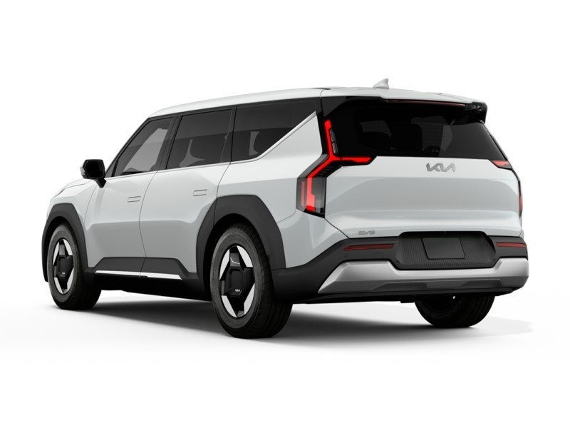 2026 Kia EV9 Land AWD OEM Shot 2