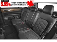 2024 Volkswagen Atlas Comfortline 2.0 TSI 4MOTION Interior Shot 5