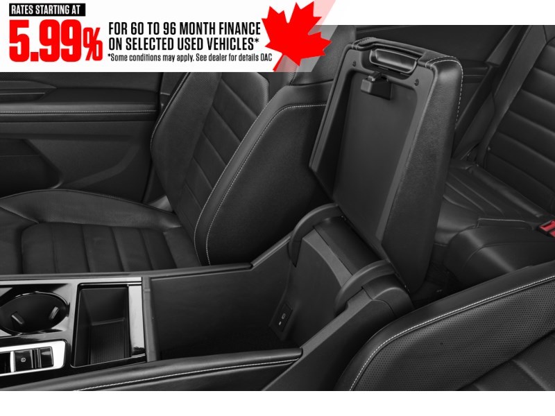 2024 Volkswagen Atlas Highline 2.0 TSI 4MOTION Interior Shot 7