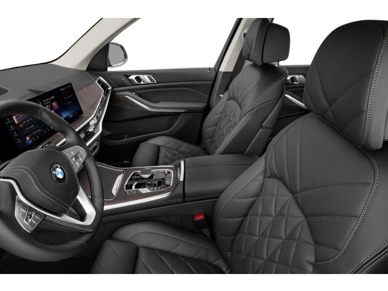 2025 BMW X7 xDrive40i Interior Shot 4