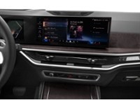 2025 BMW X7 xDrive40i Interior Shot 2