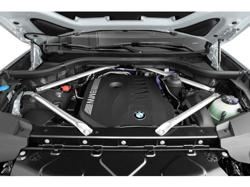 2025 BMW X7 xDrive40i Exterior Shot 3